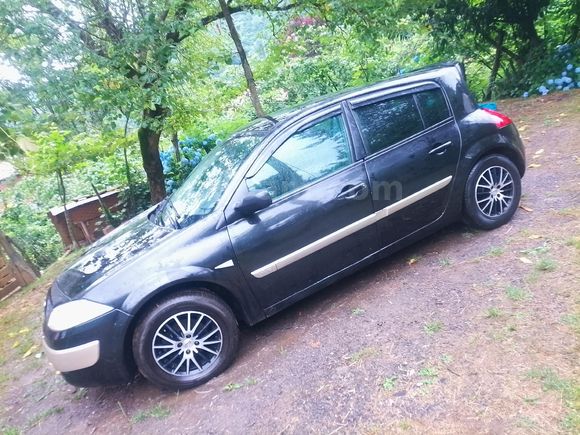 Sahibinden Renault Megane 1.4 Authentique 2006 Model