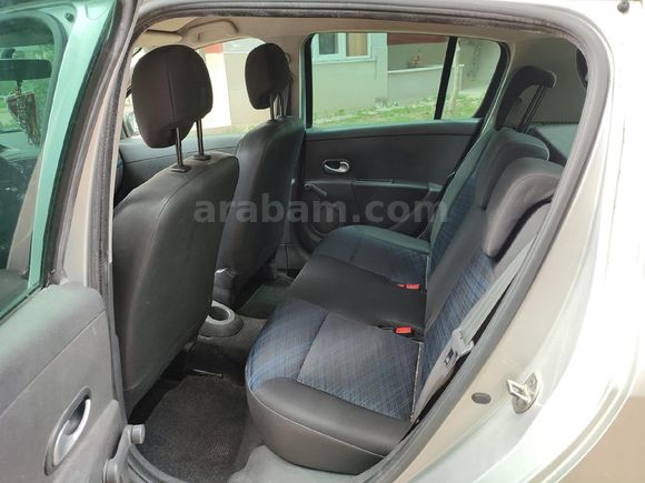 Sahibinden Renault Clio 1.2 Extreme 2009 Model