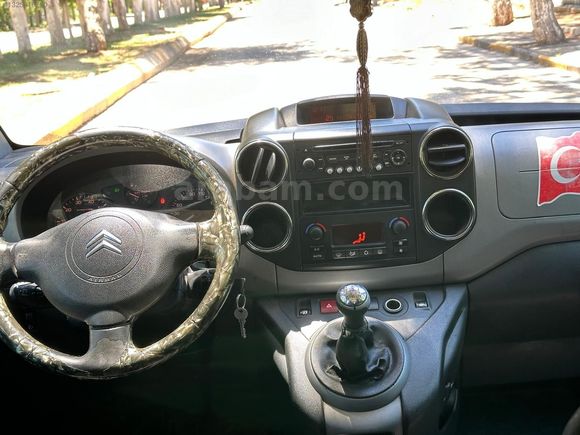2010 BERLİNGO 1.6 HDİ SX