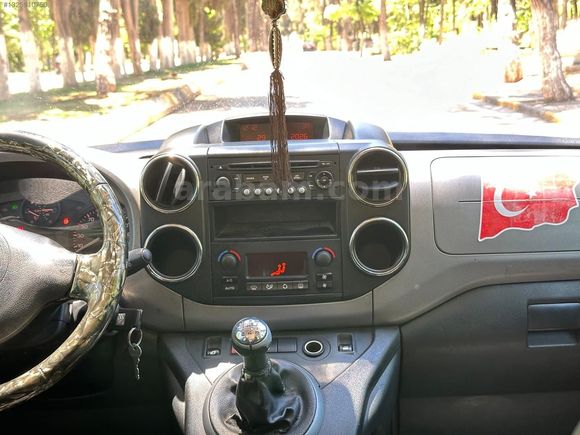 2010 BERLİNGO 1.6 HDİ SX