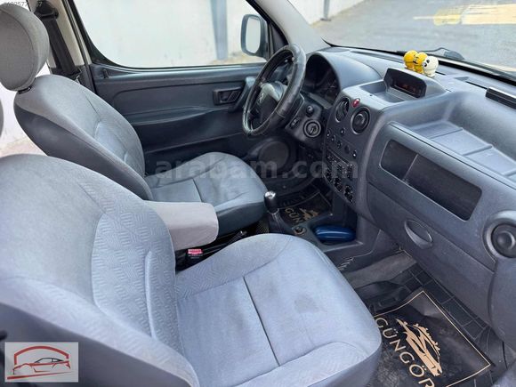 2006 MODEL CİTROEN BERLINGO 1.6 HDI 205 BİN KM DE KLİMALI