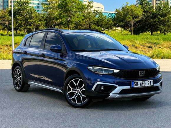 2024 MODEL NOKTA HATASIZ GARANTİLİ LANSMAN RENK 17.000KM 