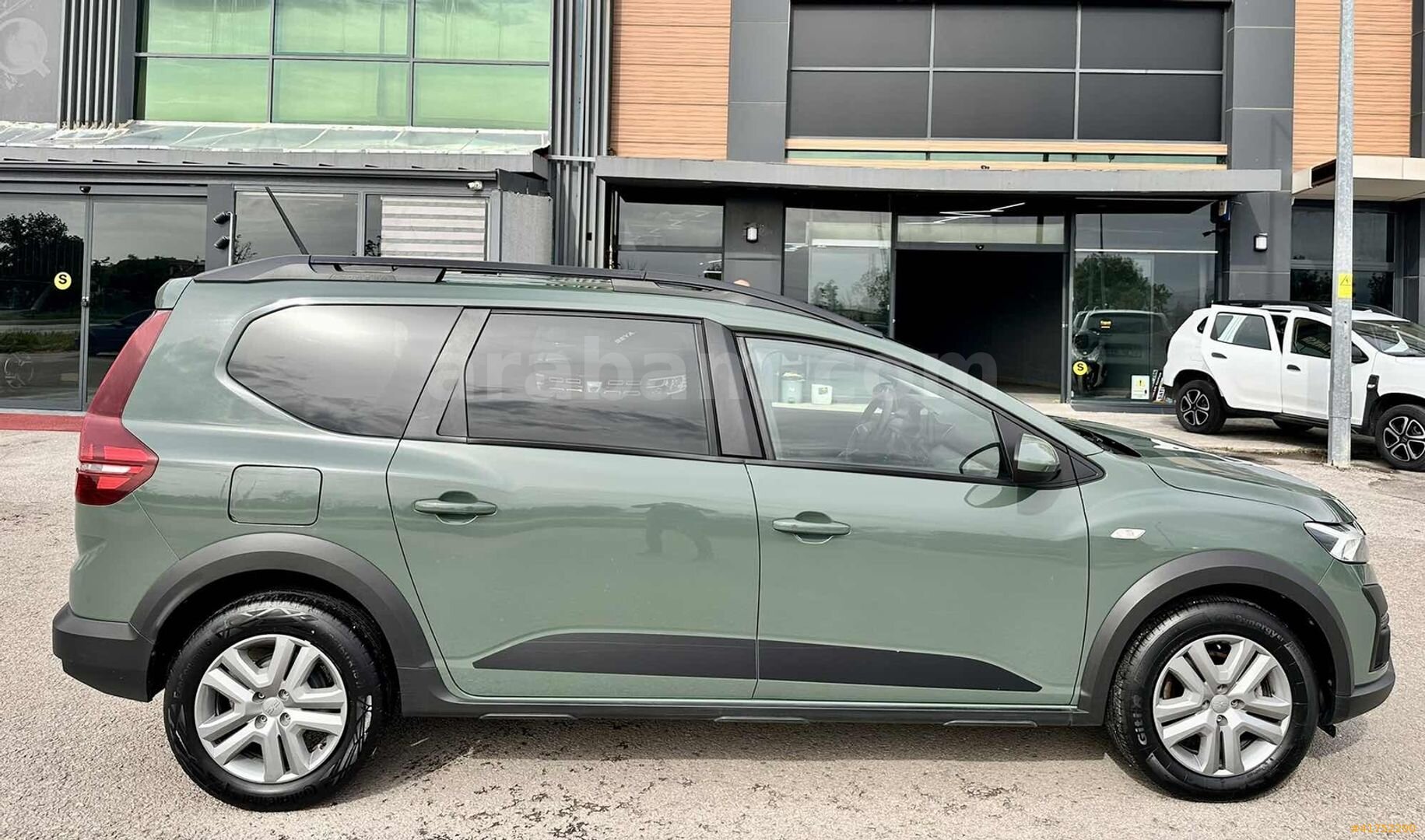 Galeriden Dacia Jogger 1.0 TCe Expression 2023 Model Bursa 56.000 km Yeşil 5