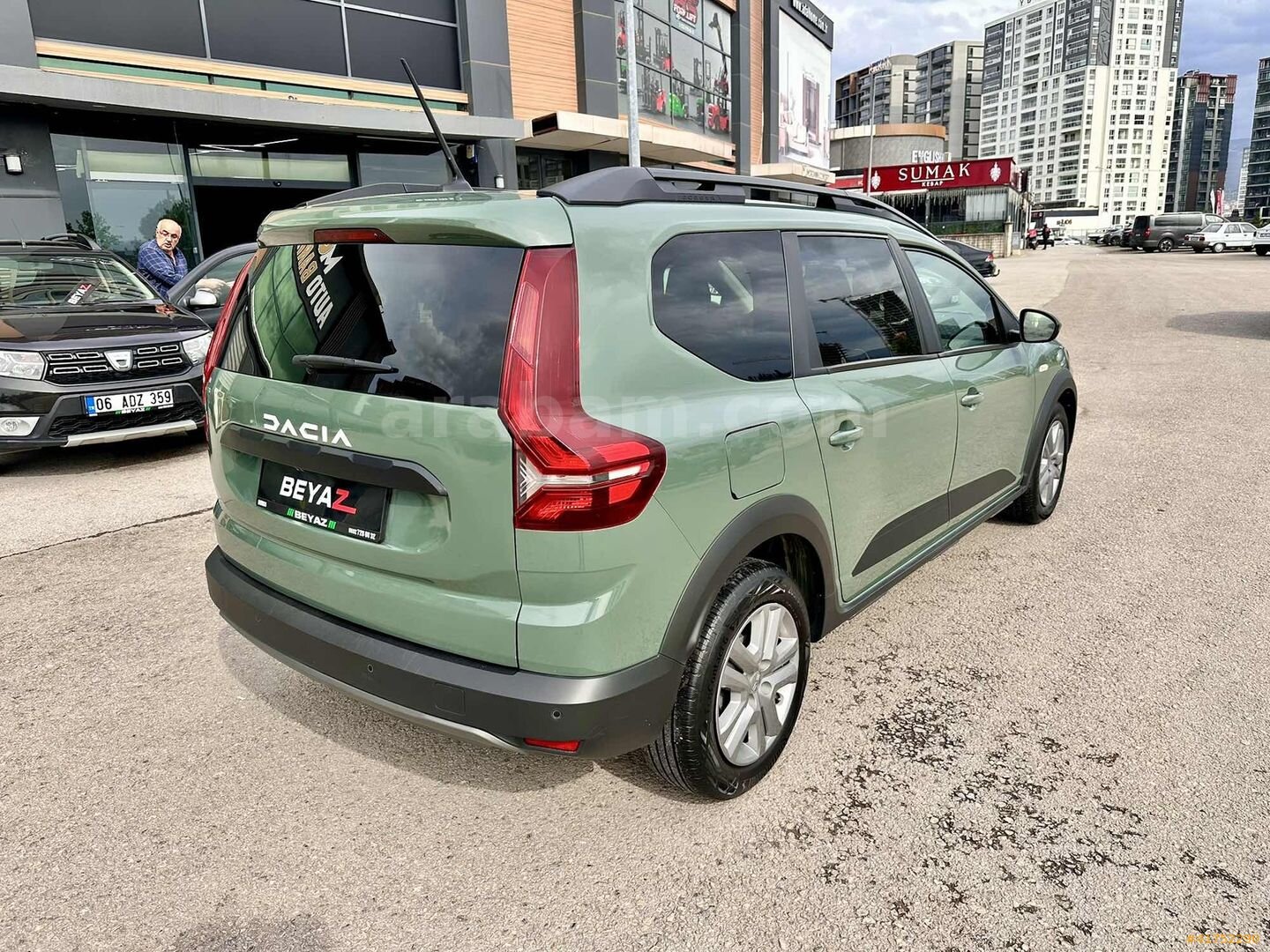 Galeriden Dacia Jogger 1.0 TCe Expression 2023 Model Bursa 56.000 km Yeşil 6