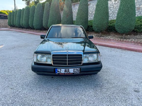 SAHİBİNDEN W124 OTOMATİK 200E MASRAFSIZ