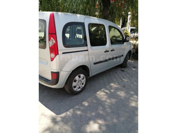 Sahibinden Renault Kangoo Multix 1.5 dCi Expression 2010 Model