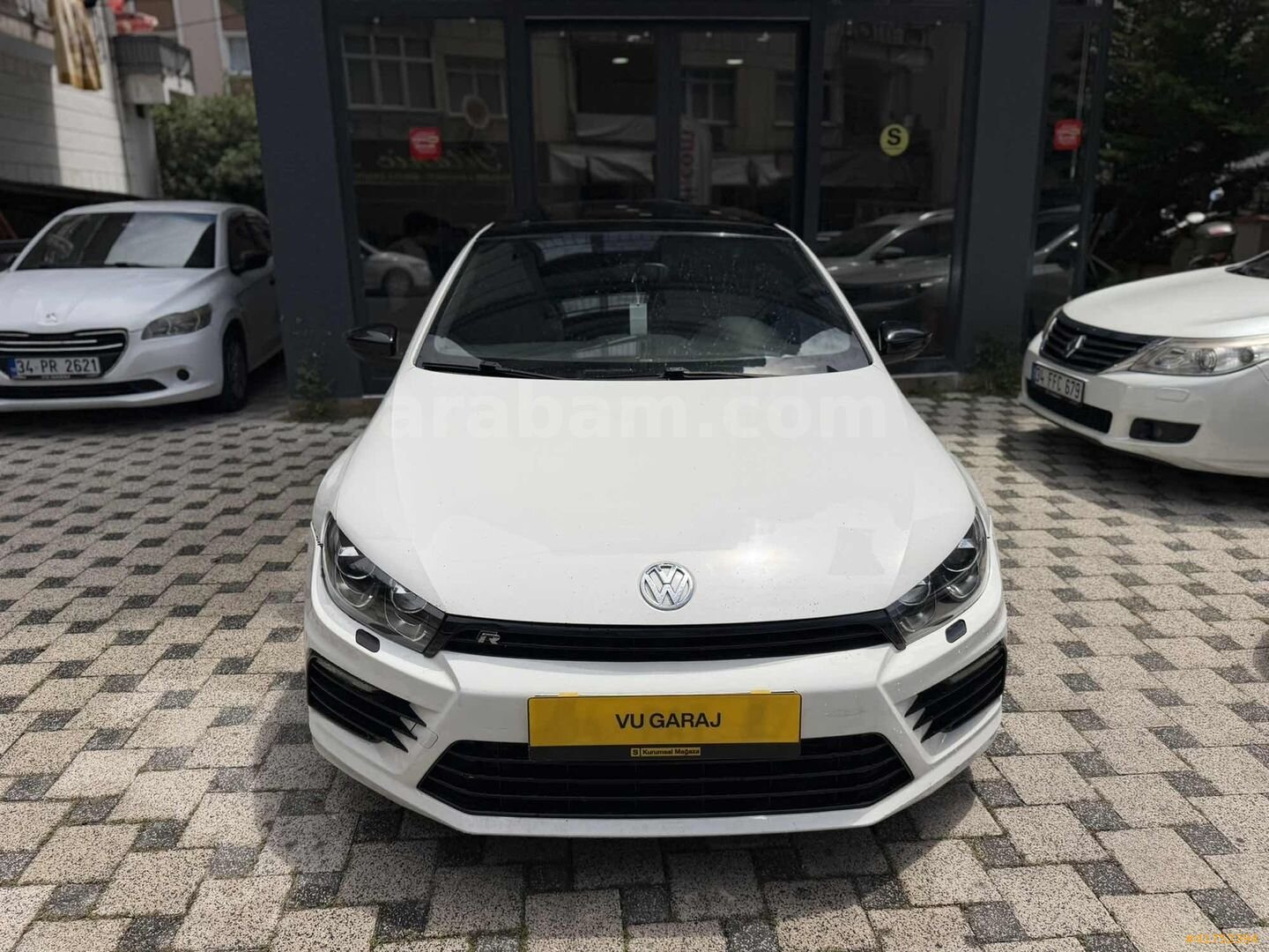 Galeriden Volkswagen Scirocco 1.4 TSi Sportline 2013 Model İstanbul 271.000 km Beyaz 4