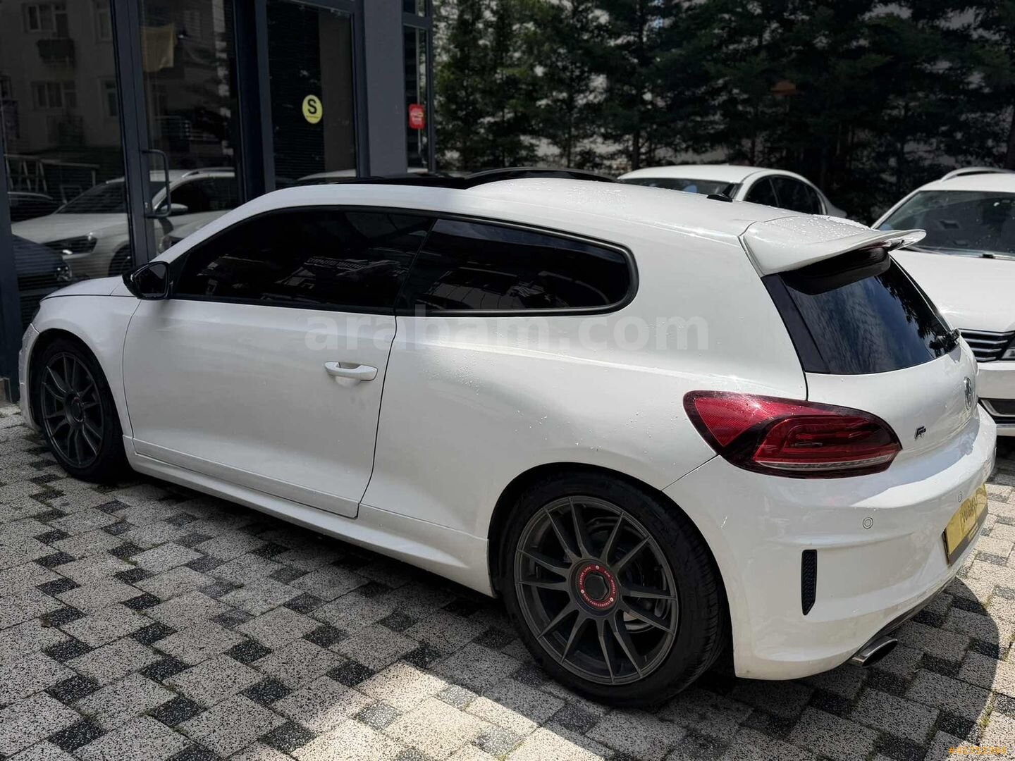 Galeriden Volkswagen Scirocco 1.4 TSi Sportline 2013 Model İstanbul 271.000 km Beyaz 7
