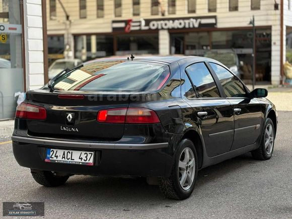 CEYLAN OTOMOTİV DEN 2003 MODEL LAGUNA 1.6 HATASIZ BOYASIZ