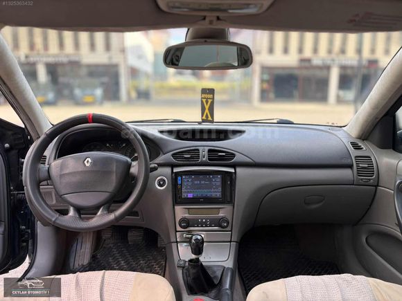 CEYLAN OTOMOTİV DEN 2003 MODEL LAGUNA 1.6 HATASIZ BOYASIZ