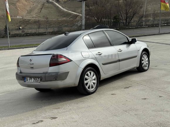 Sahibinden Renault Megane 1.5 dCi Extreme 2008 Model 