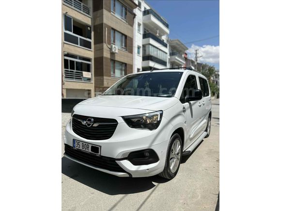 Sahibinden Ekstralı Opel Combo 1.5 CDTI Ultimate 2023  