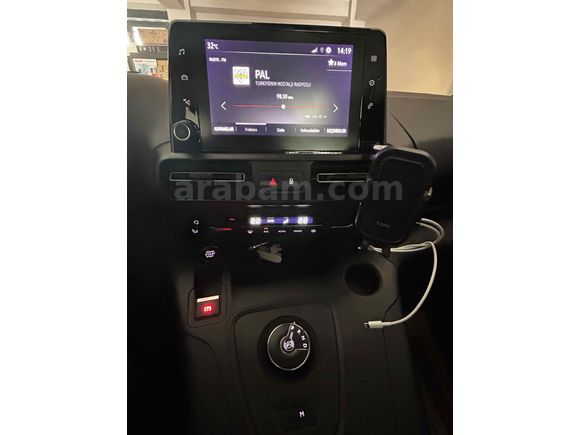 Sahibinden Ekstralı Opel Combo 1.5 CDTI Ultimate 2023  