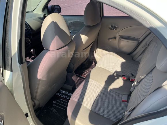 değişensiz 139 bin kmde ful paket micra