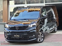2026 2.2 CAM TAVAN 1000 KMDE EXPERT TRAVEL8+1 OTOMOBİL RUSATLI.