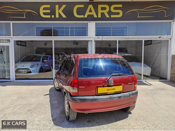 E.K CARS... OPEL CORSA 1.4 16V GLS...