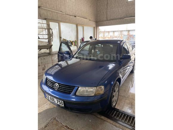 Sahibinden Volkswagen Passat 1.8 T 2000 Model 