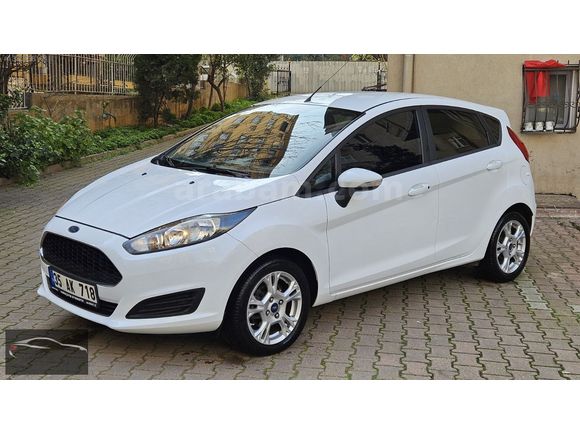 58,600km-BOYASIZ-2017 Fiesta1.6 Ti-VCT-TrendX-105BG-TAM OTOMA