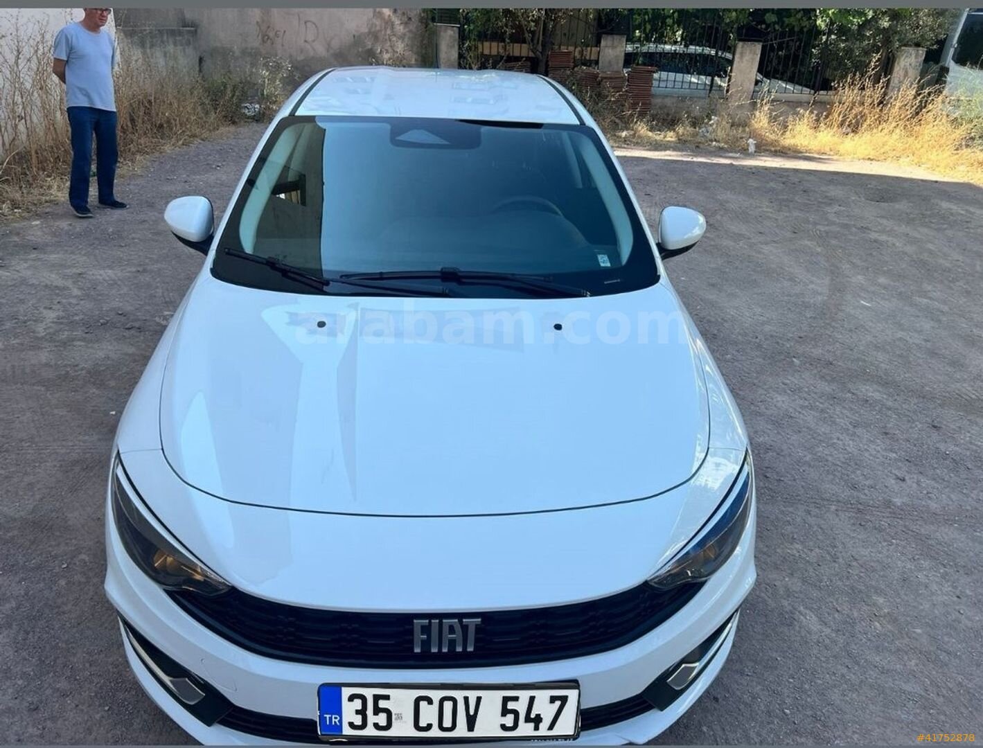 Galeriden Fiat Egea 1.4 Fire Easy 2024 Model İzmir 34.500 km Beyaz 2
