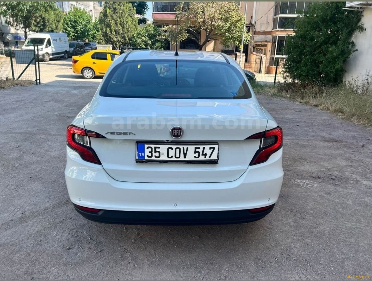 Galeriden Fiat Egea 1.4 Fire Easy 2024 Model İzmir 34.500 km Beyaz 6