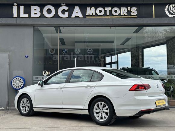 Galeriden Volkswagen Passat 1.6 TDi BlueMotion Impression 2019 Model İzmir