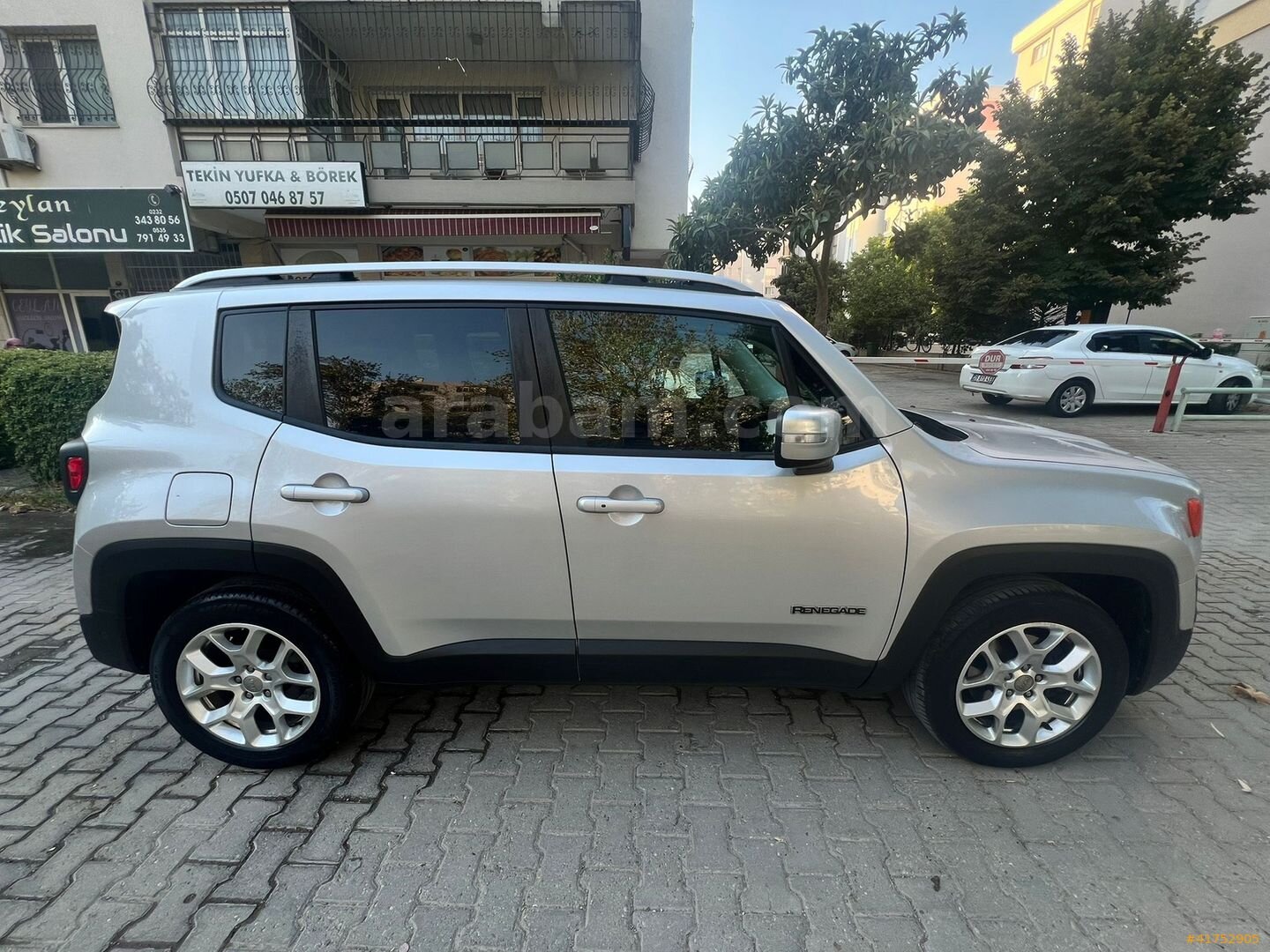 Galeriden Jeep Renegade 1.4 MultiAir Limited 2016 Model İzmir 76.000 km Gri 6
