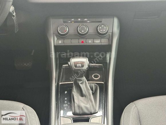 MİLANO 2.ELDEN KAROQ OTOMATİK+CAM TAVAN+ANDROİD EKRAN