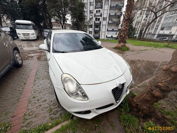 Değişensiz Orjinal Km Bakımlı Guiletta
