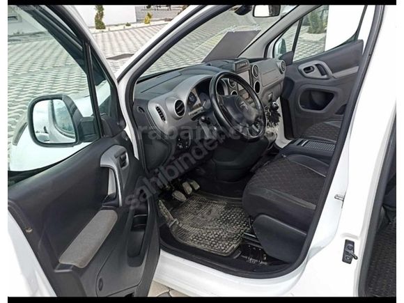 MATURDAN HATASIZ 2016 BERLİNGO MODEL DOUBLE EKRAN DİJİTAL KLİMA