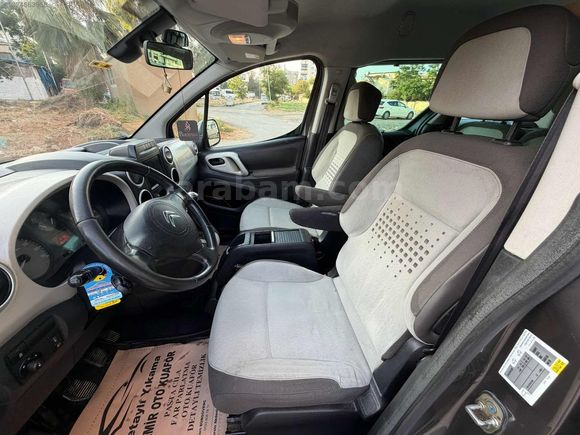 Çok temiz bakımlı Berlingo km 162.000