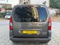 Çok temiz bakımlı Berlingo km 162.000