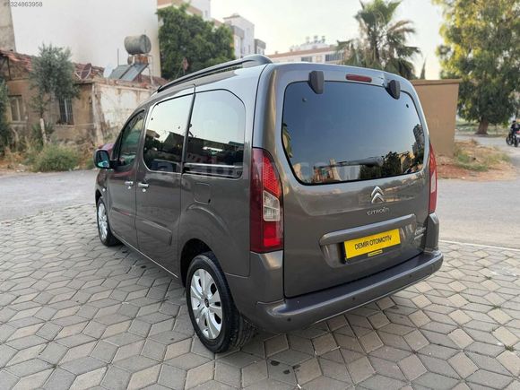 Çok temiz bakımlı Berlingo km 162.000