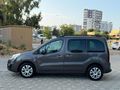 Çok temiz bakımlı Berlingo km 162.000