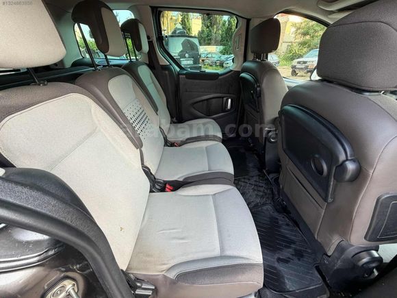Çok temiz bakımlı Berlingo km 162.000