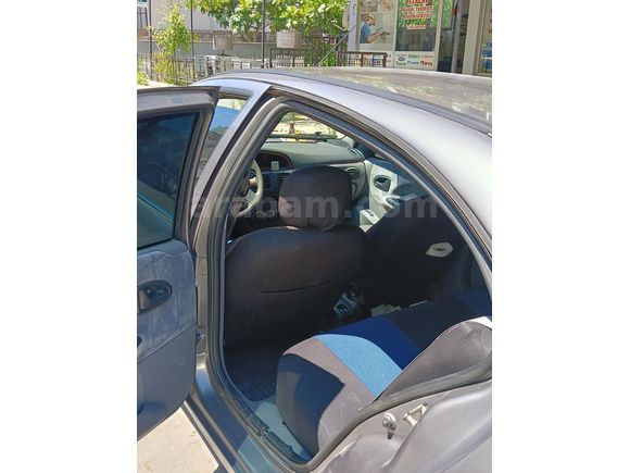 Sahibinden Renault Megane 1.6 RXi 2001 Model