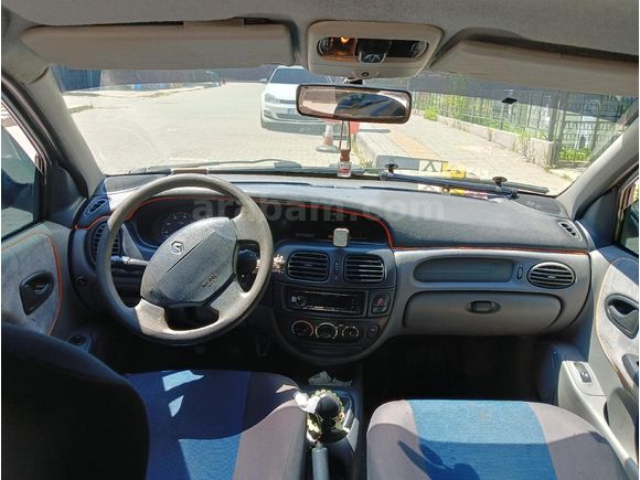 Sahibinden Renault Megane 1.6 RXi 2001 Model