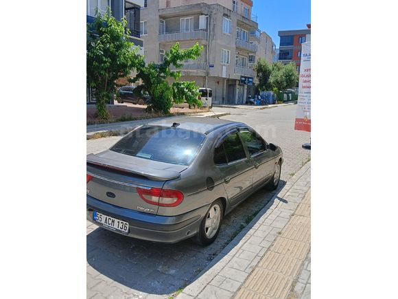 Sahibinden Renault Megane 1.6 RXi 2001 Model