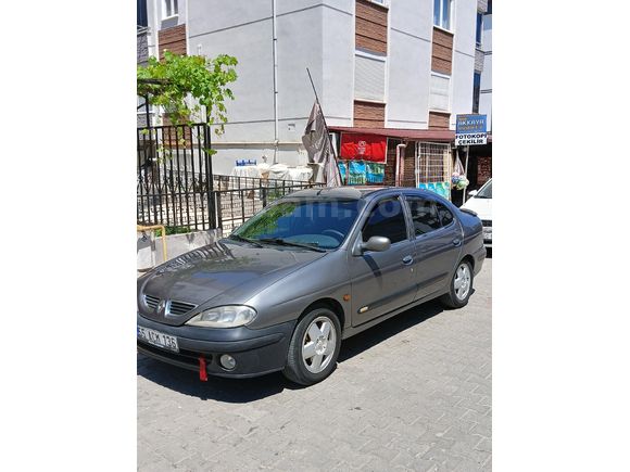Sahibinden Renault Megane 1.6 RXi 2001 Model
