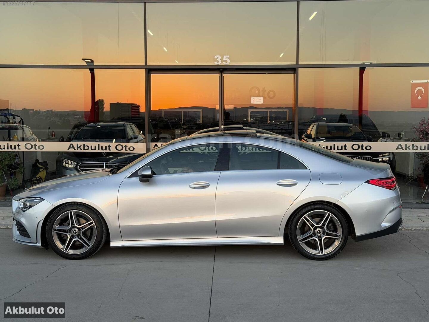 Galeriden Mercedes - Benz CLA 200 AMG+ 4Matic 2022 Model Ankara 35.000 km Gri 5