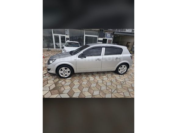 Sahibinden Opel Astra 1.6 Essentia 2012 Model 