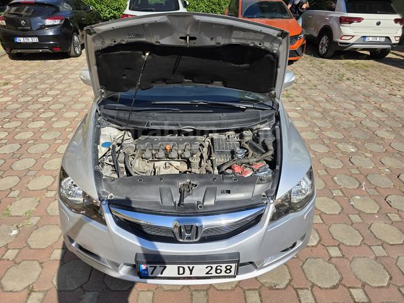Sahibinden Honda Civic 1.6i VTEC Premium 2010 Model 
