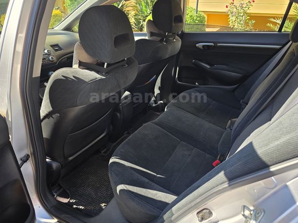 Sahibinden Honda Civic 1.6i VTEC Premium 2010 Model 