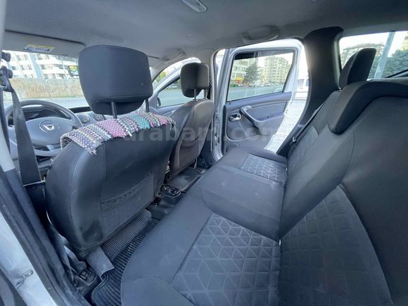 2014 DACIA DUSTER İLK SAHİBİNDEN  LAUREATE PAKET ORJİNAL 147 BİNDE TAKAS OLUR 