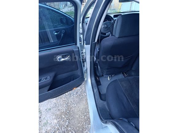 Sahibinden Renault Megane 1.6 Dynamique 2004 Model