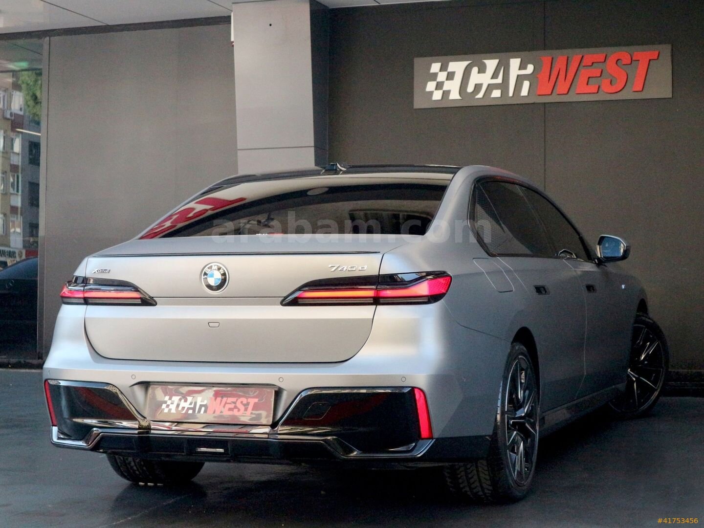 Galeriden BMW 7 Serisi 740d xDrive M Excellence 2023 Model İstanbul 27.500 km Gri 6