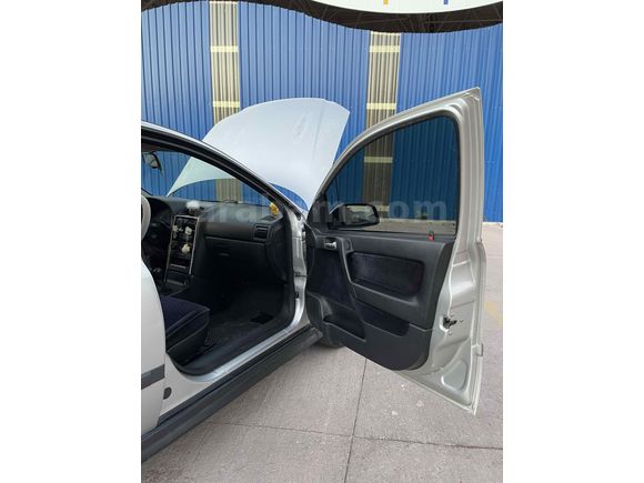 Sahibinden Opel Astra 1.6 CD 2000 Model 
