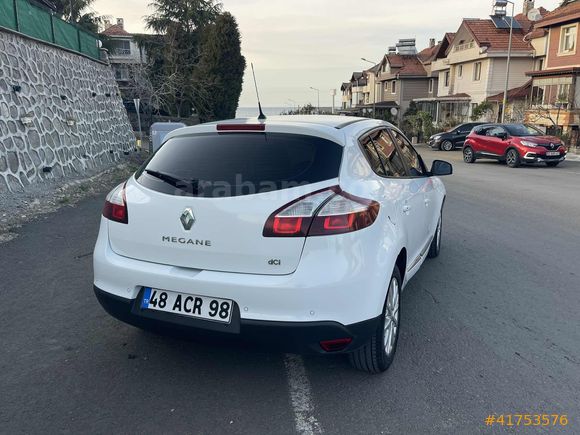 2015_MODEL_HATASIZ_OTOMATİK_125 BIN KM'DE