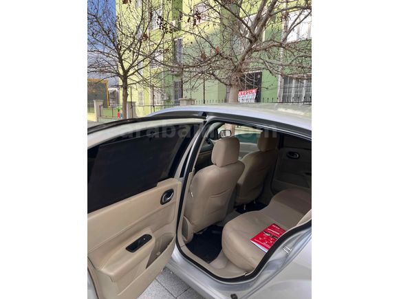 ASKERİ PERSONELDEN Renault Megane 1.5 dCi Privilege 2007 Model 