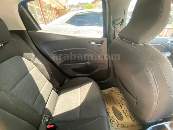Sahibinden Renault Clio 1.0 TCe Touch 2022 Model