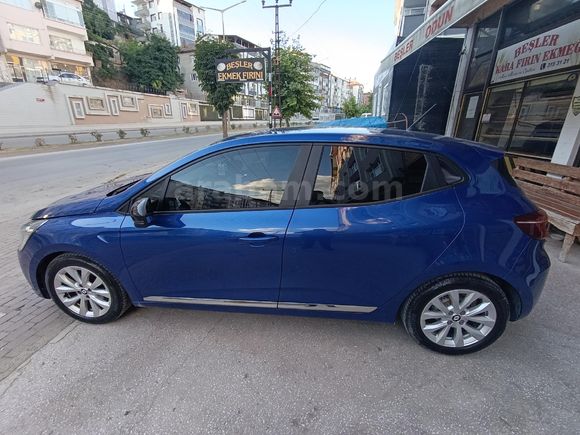 Sahibinden Renault Clio 1.0 TCe Touch 2022 Model